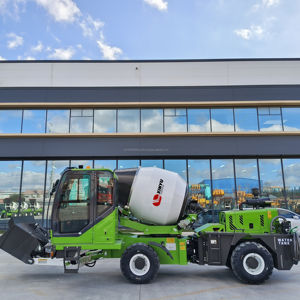 Camion bétonnière autochargeur et auto-alimenté Xinyu de 1,8 mètre cube, système hydraulique importé, garantie 1 an pour la construction - Product Image 1