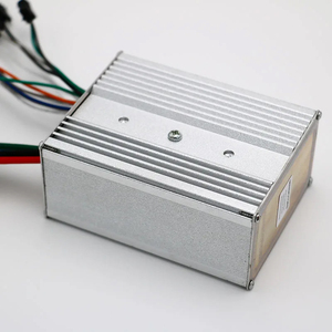 <span class=keywords><strong>Minimotors</strong></span> <span class=keywords><strong>Dualtron</strong></span> <span class=keywords><strong>Thunder</strong></span> 60V40A Contrôleur avant arrière Contrôleur d'origine pour <span class=keywords><strong>Dualtron</strong></span> <span class=keywords><strong>Thunder</strong></span> 1 Scooter électrique Pièces de rechange - Product Image 5