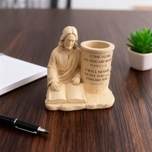 Porte-stylo en résine Jésus - Artisanat religieux en résine pour la décoration chrétienne de la maison et du bureau, vente en gros OEM - Product Image 2