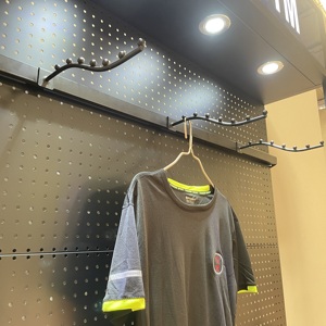 Kệ Đựng Quần Áo Mua Sắm Kệ Kim Loại Giá Treo Trưng Bày Đứng Miễn Phí Giá Treo Quần Áo Trưng Bày Trên Sàn - Product Image 4