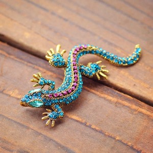 Broche fantaisie en strass en forme de lézard pour <span class=keywords><strong>femme</strong></span>, broche et épinglette de fête en forme de gecko, bijoux de vêtements vintage en métal - Product Image 1