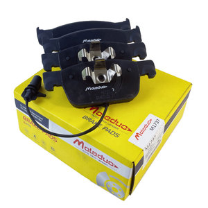 Plaquettes de frein avant en céramique M1737 D1953 8W0698151AA L8WD698151 pour <span class=keywords><strong>Audi</strong></span> A4 5 Q1 <span class=keywords><strong>Q2</strong></span> Q3 S4 S5 S6 S7 S8 - Product Image 1