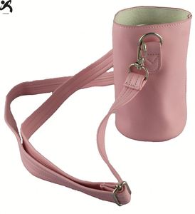 Porta Botella de Agua de Cuero PU Color Rosa, con Correa para el Hombro - Product Image 5