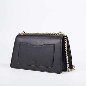 Robe <span class=keywords><strong>Soochic</strong></span> personnalisée en cuir noir mat petite chaîne sac à rabat sac à bandoulière avec chaîne gourmette coulissante bandoulière pour les femmes - Product Image 4