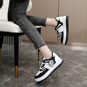 Nouvelles Chaussures Décontractées Sportives en Cuir Respirant pour Femmes 2026 – Modèle Étudiant Tendance - Product Image 6