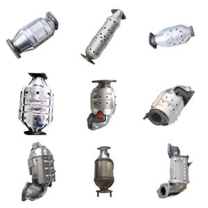 Convertisseur catalytique de sortie d'usine pour Kia Sportage Rio3 K5 Euro 4 pour <span class=keywords><strong>catalyseur</strong></span> <span class=keywords><strong>Hyundai</strong></span> Sonata Tucson Accent Creta Mistra H1 - Product Image 3