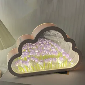 ไฟกลางคืนดอกทิวลิป LED แฮนด์เมดสำหรับเป็นของขวัญวันวาเลนไทน์โคมไฟกลางคืนดอกทิวลิปกระจกรูปเมฆ