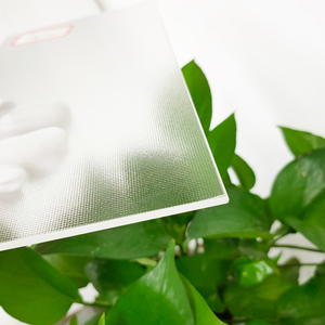 Verre solaire transparent à faible teneur en fer de 3,2 mm et 4 mm - Product Image 3