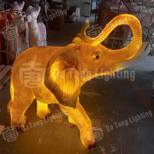 Escultura de Elefante Grande de Resina con Luz LED para Decoración de Jardín y Parque al Aire Libre, Impermeable IP65 - Product Image 2