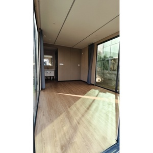 Estudio Minimalista de Madera, Perfecto para Oficina en Casa o Espacio de Arte - Product Image 6