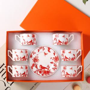 <span class=keywords><strong>Set</strong></span> Moderno di Tazza e Piattino in Ceramica con Design Floreale Raffinato per Tè Pomeridiano Casual, Regalo Romantico di Alta Classe - Product Image 4