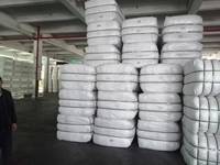 Matériau de remplissage en fibre de polyester siliconée conjuguée creuse 3D