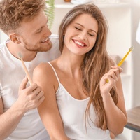 Spazzolino da Denti per Adulti con Setole Morbide e Massaggiatore Gengivale in Silicone per Cura Orale Delicata - Fornitura all'Ingrosso