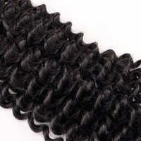 Jiffy Wholesale Bundles de cheveux humains Deep Curly 100% Human Hair pour l'extension de cheveux tressés