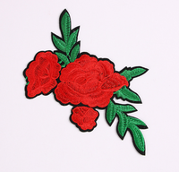 Patch brodé 3D de haute qualité avec motifs thermocollants, fleurs pour vêtements et drapeaux, badges brodés avec logo personnalisé