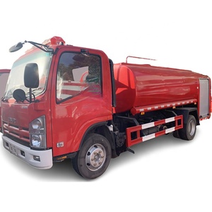 Escalera ISUZU 4x2 4KL Cisterna <span class=keywords><strong>de</strong></span> agua Camión <span class=keywords><strong>de</strong></span> bomberos Licitación <span class=keywords><strong>DE</strong></span> LUCHA RHD LHD DFAC 4x2 4KL <span class=keywords><strong>Bombero</strong></span> Agente Camiones Venta caliente - Product Image 4