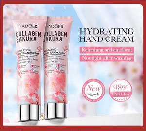 Crème pour les <span class=keywords><strong>mains</strong></span> OEM SADOER Best Sakura Rose, <span class=keywords><strong>anti</strong></span>-<span class=keywords><strong>taches</strong></span>, hydratante, blanchissante, <span class=keywords><strong>anti</strong></span>-âge, collagène biologique, sans paraben - Product Image 2