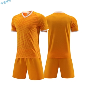 <span class=keywords><strong>Maillot</strong></span> de football rétro personnalisé 2026 – <span class=keywords><strong>Maillot</strong></span> de club européen au design classique inspiré de Mbappé et Ronaldo – Vente en gros usine - Product Image 5