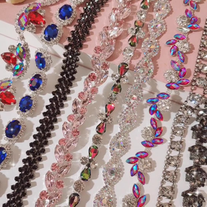 Bán Buôn 5 Yards Bling Bling Pha Lê Rhinestone <span class=keywords><strong>Trim</strong></span> Rhinestone Chain Cắt Tỉa Rhinestone Trên Cuộn - Product Image 2