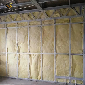 Couverture d'isolation en <span class=keywords><strong>rouleau</strong></span> <span class=keywords><strong>de</strong></span> <span class=keywords><strong>laine</strong></span> <span class=keywords><strong>de</strong></span> fibre <span class=keywords><strong>de</strong></span> <span class=keywords><strong>verre</strong></span> bon marché meilleur <span class=keywords><strong>prix</strong></span> couverture en <span class=keywords><strong>laine</strong></span> <span class=keywords><strong>de</strong></span> <span class=keywords><strong>verre</strong></span> en feuille d'aluminium sur <span class=keywords><strong>rouleau</strong></span> <span class=keywords><strong>de</strong></span> <span class=keywords><strong>laine</strong></span> <span class=keywords><strong>de</strong></span> <span class=keywords><strong>verre</strong></span> - Product Image 4