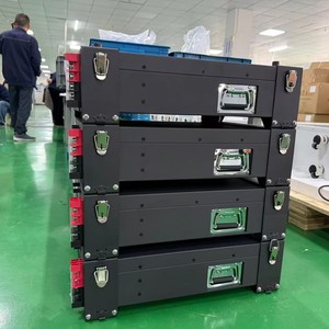 Sistema de Almacenamiento de Energía Solar de 48V 100Ah 200Ah 300Ah 5-30kWh para Montaje en Rack, para Uso Comercial e Industrial, Fuera de la Red - Product Image 3