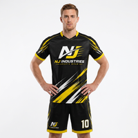 Ensemble de maillots de football unisexes personnalisés à impression numérique, grande taille, manches courtes, légers, anti-UV, séchage rapide, respirants, extensibles dans quatre directions, pour adultes