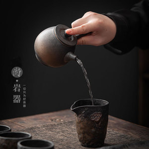 Chinese Style Coarse Pottery Teapot Round Side Handle Handheld Kung Fu <b>Tea</b> Brewing <b>Pot</b> With Lid <b>Ceramic</b> Household Office Use - Product Image 2