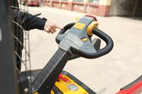 Chariot élévateur à fourche électrique Shouwo pour usage en usine et en entrepôt, batterie au plomb-acide, capacité de 1 tonne