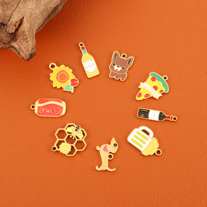 Panal de abeja hueco de acero inoxidable chapado en oro de 18 quilates, colgante de perro Pizza con flor, accesorios de joyería para <span class=keywords><strong>collar</strong></span>, pulsera - Product Image 3