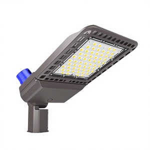 ไฟ LED สำหรับลานจอดรถ 150W IP66 IK08 รับประกัน 5 ปี 3000K ไฟ LED แบบ Shoebox สำหรับจุดจอดรถบรรทุก เกรดอุตสาหกรรม - Product Image 1