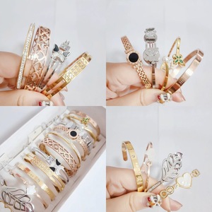Wholesale Fashion <strong>Bracelet</strong> Random Styles 18k <strong>Gold</strong> Plated Stainless Steel Cuff <strong>Bracelets</strong> <strong>for</strong> <strong>Women</strong> Jewelry - Product Image 6