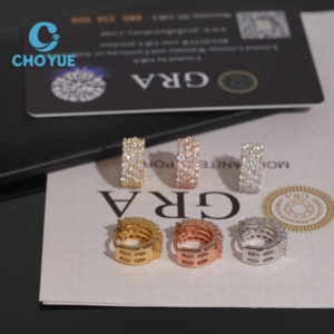 ต่างหูเพชรโมอิสซาไนต์ทรงห่วงแบบ Iced Out ผ่านการทดสอบเพชร เครื่องประดับเงินแท้ 925 VVS สำหรับผู้หญิงและผู้ชาย - Product Image 6