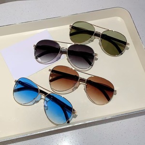 Lunettes de soleil tendance unisexe à double pont, style aviateur, avec verres PC dégradés dorés, pour activités de plein air, pêche et mode, grandes montures métalliques - Product Image 1