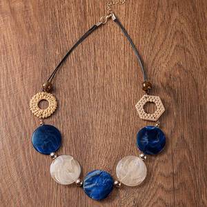 Faux Rattan Acrylic Round Disc Vintage Women Necklace DIY Design Trendy Beach Vacation Fashion Neck Jewelry - Product Image 6