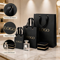 Sacs cadeaux personnalisés de luxe écologiques et durables avec logo en feuille d'or, poignée en ruban de soie, sacs en carton noir mat de qualité supérieure pour bijoux