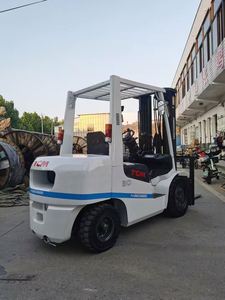 Montacargas Diésel Usados Originales TCM 3T 4.5m/6m Opcional Venta al por Mayor Maquinaria de Movimiento de Tierras Maquinaria de Ingeniería y Construcción - Product Image 3