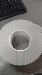 Nastro <span class=keywords><strong>Biadesivo</strong></span> in Schiuma Acrilica PVC Autoattivante, Isolante, Resistente al Calore e agli Urti per Sigillatura di Pareti Vetrate - Product Image 2