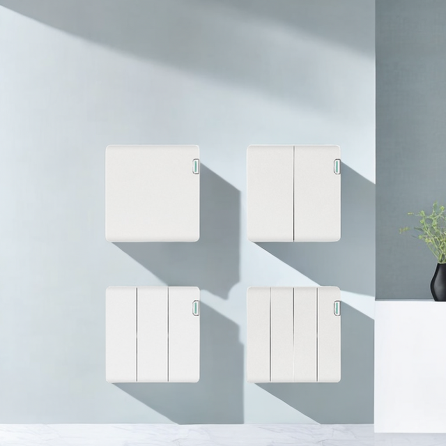 Electric Wall Switch British Standard Smart Light Switch and Socket for Smart Home Appliances