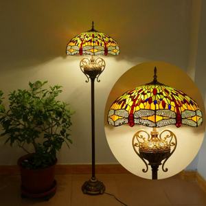 Lampe sur pied LED Tiffany vintage de luxe moderne de 20 pouces, verre teinté, base E27, blanc chaud 3500K, structure en fer, garantie 5 ans - Product Image 3