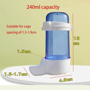Bottiglia d'acqua per animali domestici 240Ml di piccione pappagallo gabbia per uccelli accessori automatici di pollo uccelli pappagallo alimentatori e bevitori - Product Image 4