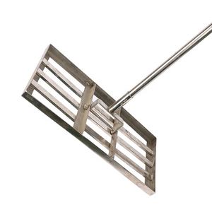 Nivellement de gravier de pelouse Outil de nivellement de sable de terrain de golf Niveleur de terrain de golf en acier inoxydable pour nivellement de cour de golf - Product Image 3