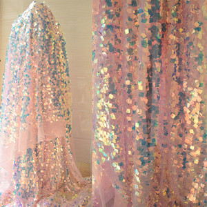 18mm óng ánh đầy màu sắc vuông sequin lưới vải sân khấu bên và váy cưới quần áo chụp nền và may mặc - Product Image 1