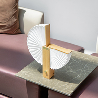 Lampe de bureau et de chevet à LED rechargeable à 360 degrés Lampe en bois ABS portable avec motifs personnalisés Luminaire de charge USB