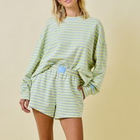 Ensemble deux pièces rayé personnalisé avec logo pour femme : T-shirt ample à col rond et manches longues et pantalon – Tenue décontractée