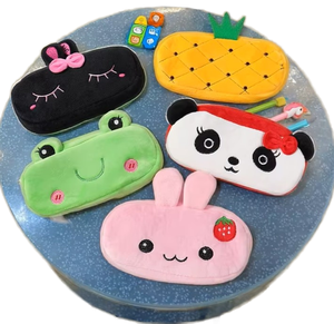 Étui à crayons en peluche pour enfants RUNDA, vente directe d'usine, créatif, mignon, pour étudiants, fermeture éclair, <span class=keywords><strong>sac</strong></span> à crayons de dessin animé, 20*10cm, pour l'école et le bureau - Product Image 2
