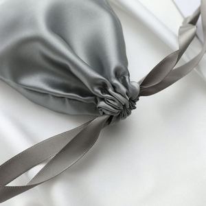 Sacs cadeaux en satin avec cordon de serrage, pochettes de voyage en tissu de soie pour peignes, bonbons, bijoux, colliers, bagues, perles, sacs d'emballage - Product Image 6