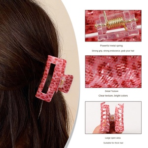 Gorese Schmuck Texturierter Leoparden-Stern-Wellen-Haarclip im koreanischen Stil, einzigartiger Allrounder aus PVC-Material, handgefertigte Haarspange, Haarklammer - Product Image 3