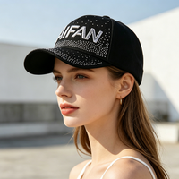 Casquette de baseball tendance style européen-américain avec lettres, 100% polyester, visière incurvée incrustée de diamants, prête pour l'exportation transfrontalière