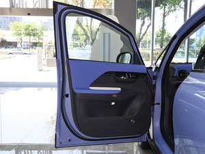 ARCFOX Koala S SUV Elettrico Puro 163 CV Ricarica Rapida 5 Porte 5 Posti Ampio Spazio Alta Velocità Auto Elettrica a Prezzo Competitivo - Product Image 6