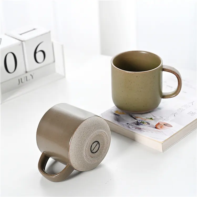 Porcelain Stylish Organic Sandy Clay Natural Effect Mug Shiny Glaze Cup European Style 2020 Cafe Cups Ceramic Mug